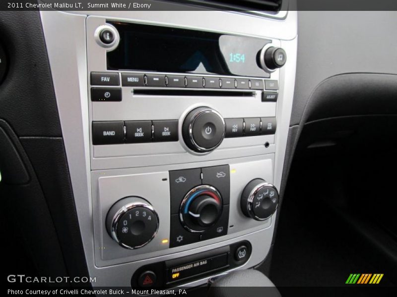 Controls of 2011 Malibu LT