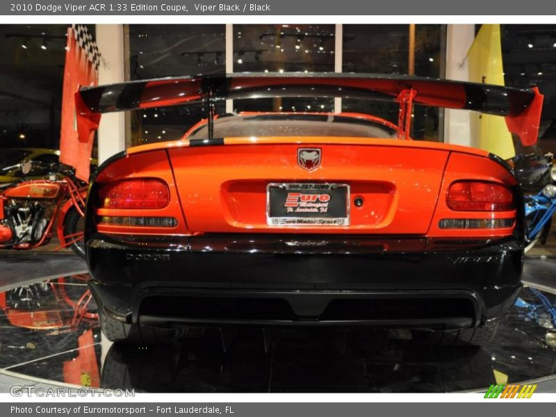 Viper Black / Black 2010 Dodge Viper ACR 1:33 Edition Coupe