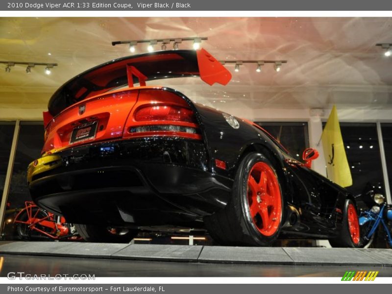 Viper Black / Black 2010 Dodge Viper ACR 1:33 Edition Coupe