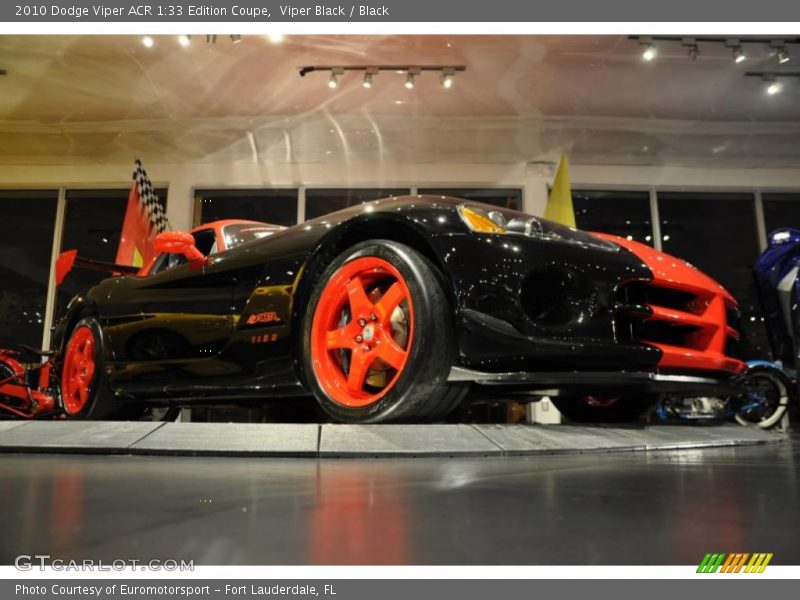 Viper Black / Black 2010 Dodge Viper ACR 1:33 Edition Coupe