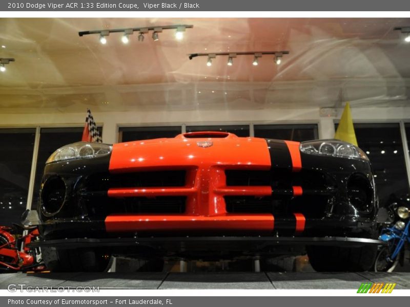 Viper Black / Black 2010 Dodge Viper ACR 1:33 Edition Coupe
