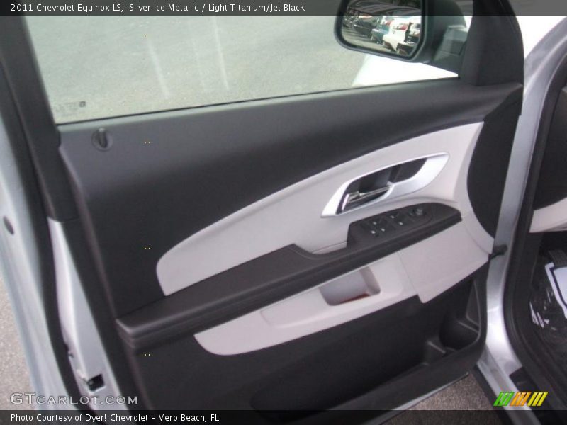 Door Panel of 2011 Equinox LS