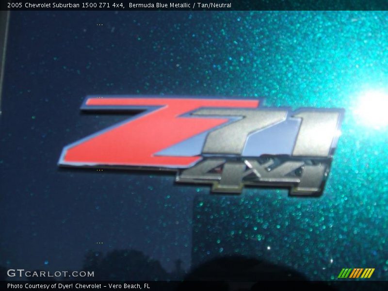 Bermuda Blue Metallic / Tan/Neutral 2005 Chevrolet Suburban 1500 Z71 4x4