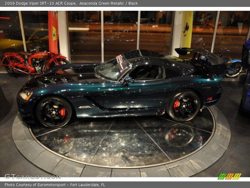  2009 Viper SRT-10 ACR Coupe Anaconda Green Metallic