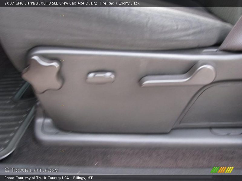 Fire Red / Ebony Black 2007 GMC Sierra 3500HD SLE Crew Cab 4x4 Dually