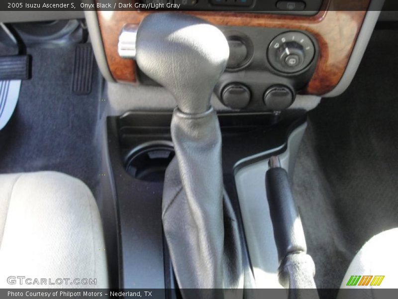 Onyx Black / Dark Gray/Light Gray 2005 Isuzu Ascender S