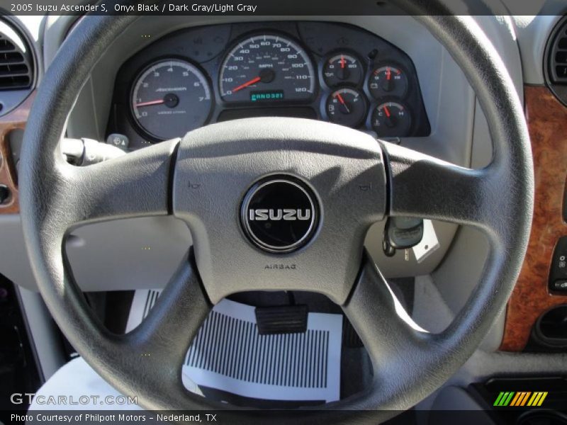 Onyx Black / Dark Gray/Light Gray 2005 Isuzu Ascender S