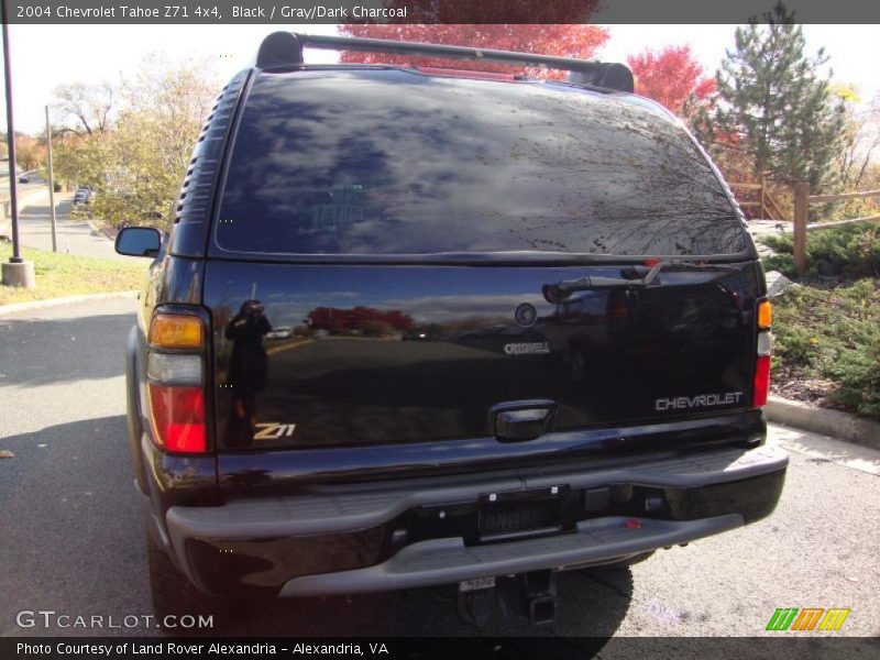 Black / Gray/Dark Charcoal 2004 Chevrolet Tahoe Z71 4x4