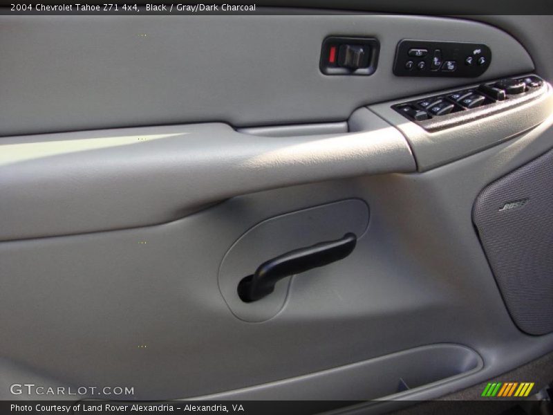 Black / Gray/Dark Charcoal 2004 Chevrolet Tahoe Z71 4x4