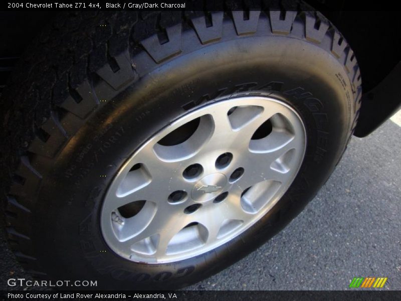 Black / Gray/Dark Charcoal 2004 Chevrolet Tahoe Z71 4x4