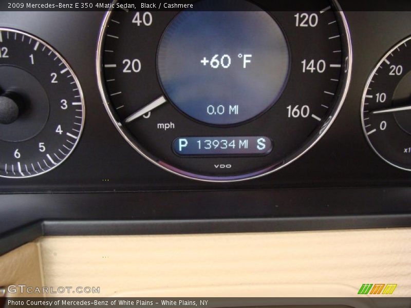 Black / Cashmere 2009 Mercedes-Benz E 350 4Matic Sedan