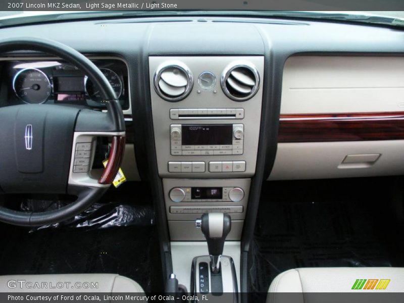 Light Sage Metallic / Light Stone 2007 Lincoln MKZ Sedan