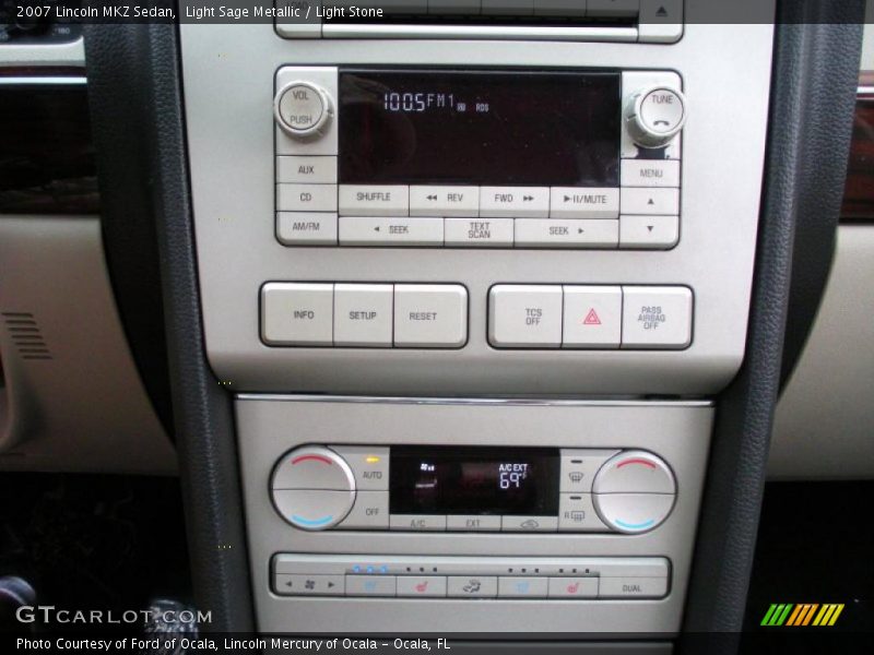 Light Sage Metallic / Light Stone 2007 Lincoln MKZ Sedan