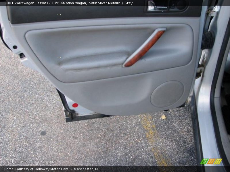Satin Silver Metallic / Gray 2001 Volkswagen Passat GLX V6 4Motion Wagon