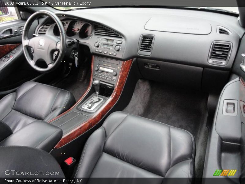 Dashboard of 2003 CL 3.2