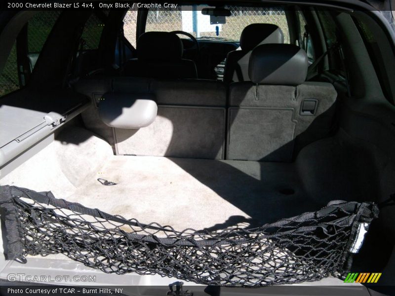 Onyx Black / Graphite Gray 2000 Chevrolet Blazer LS 4x4