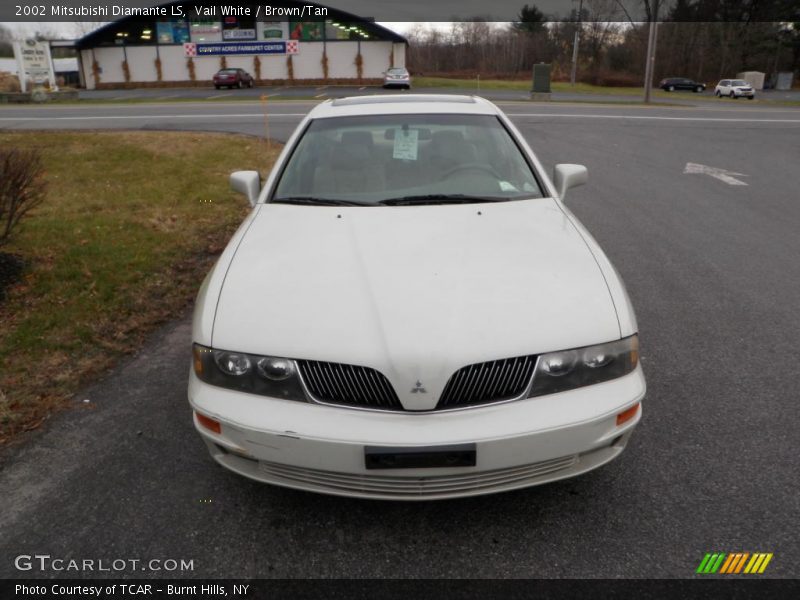 Vail White / Brown/Tan 2002 Mitsubishi Diamante LS
