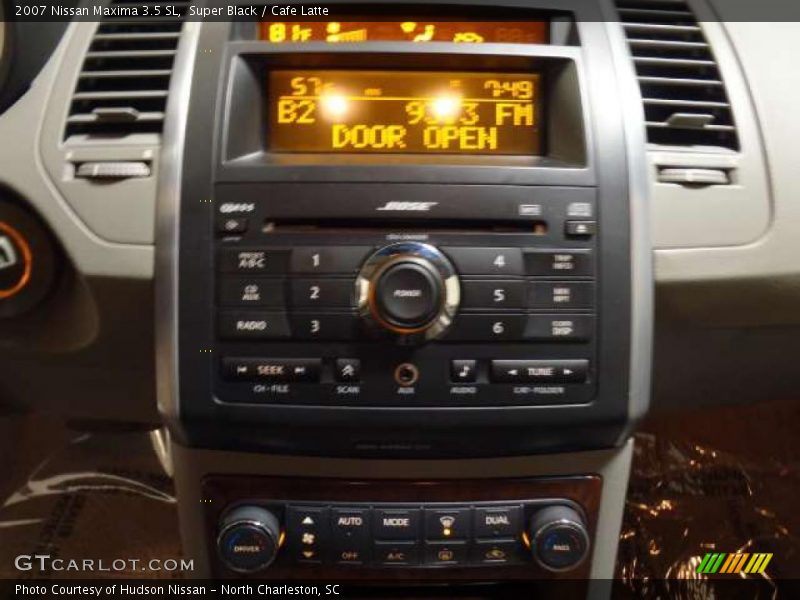 Super Black / Cafe Latte 2007 Nissan Maxima 3.5 SL