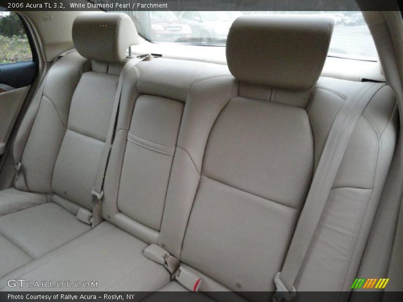 White Diamond Pearl / Parchment 2006 Acura TL 3.2