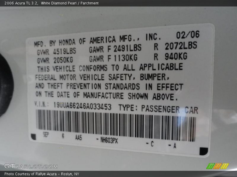White Diamond Pearl / Parchment 2006 Acura TL 3.2