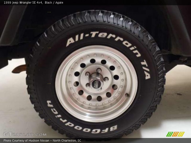 Black / Agate 1999 Jeep Wrangler SE 4x4