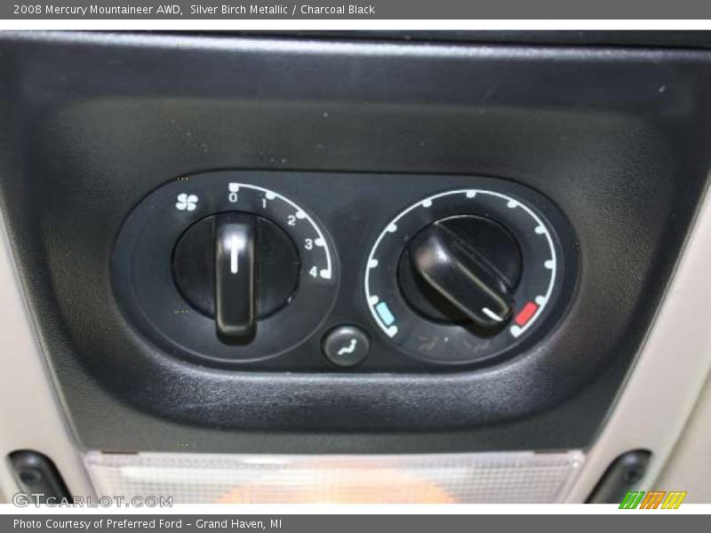 Silver Birch Metallic / Charcoal Black 2008 Mercury Mountaineer AWD