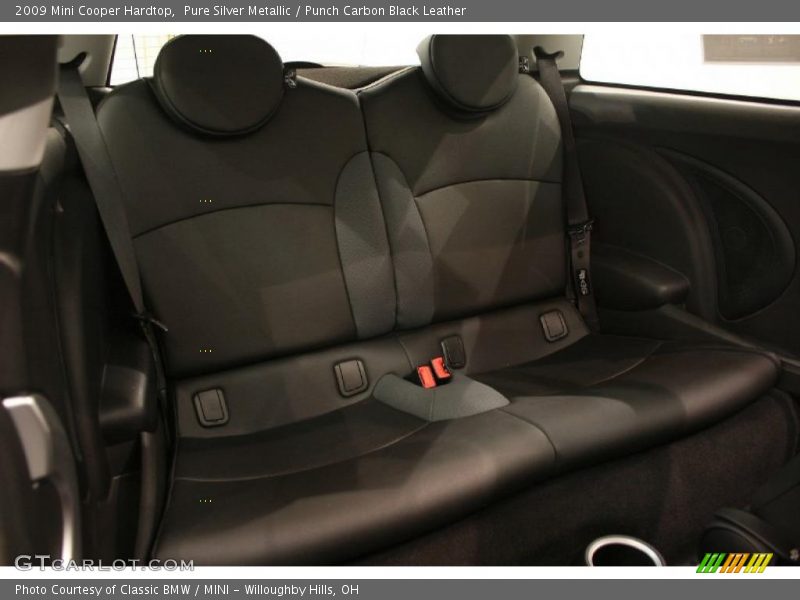 Pure Silver Metallic / Punch Carbon Black Leather 2009 Mini Cooper Hardtop