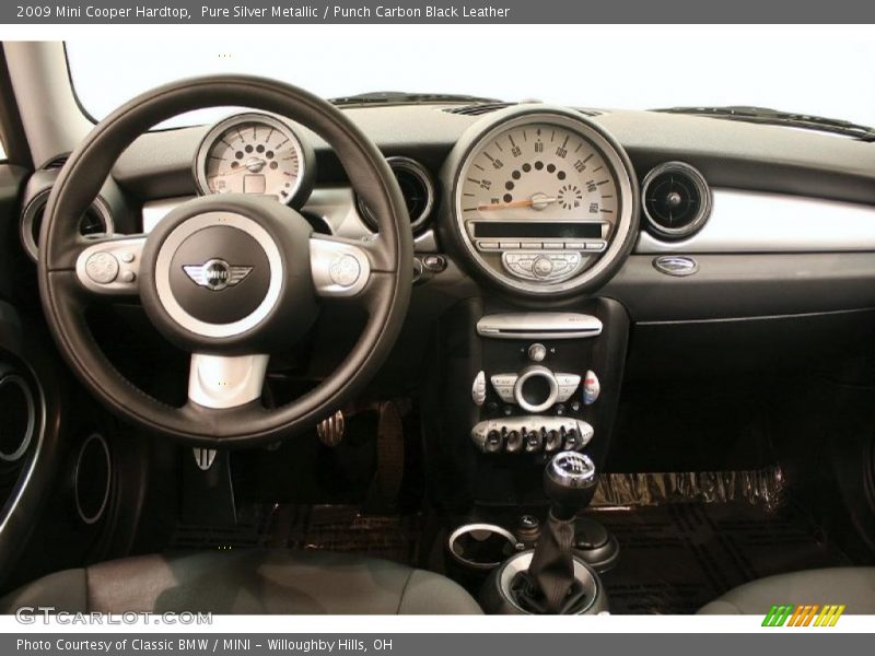 Pure Silver Metallic / Punch Carbon Black Leather 2009 Mini Cooper Hardtop