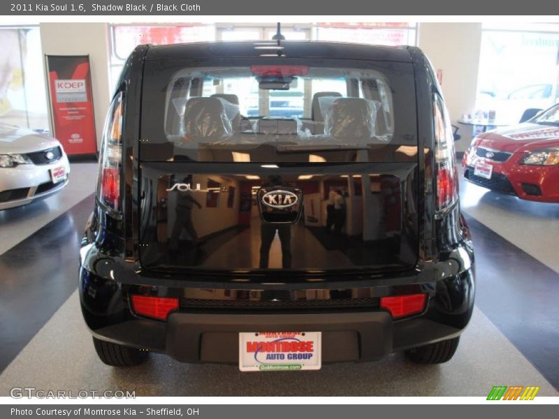 Shadow Black / Black Cloth 2011 Kia Soul 1.6
