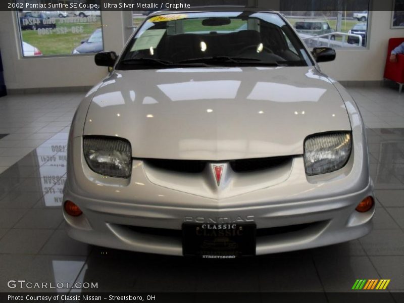 Ultra Silver Metallic / Graphite 2002 Pontiac Sunfire SE Coupe