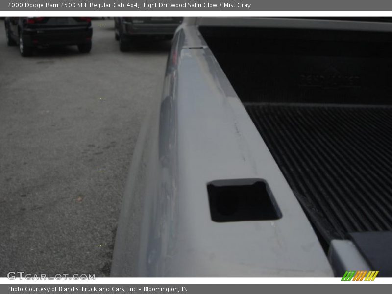 Light Driftwood Satin Glow / Mist Gray 2000 Dodge Ram 2500 SLT Regular Cab 4x4