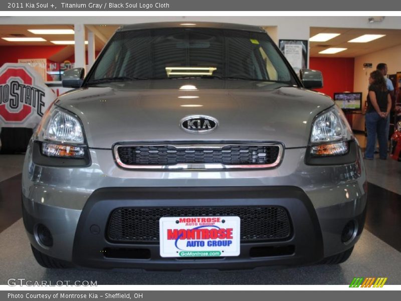 Titanium Gray / Black Soul Logo Cloth 2011 Kia Soul +