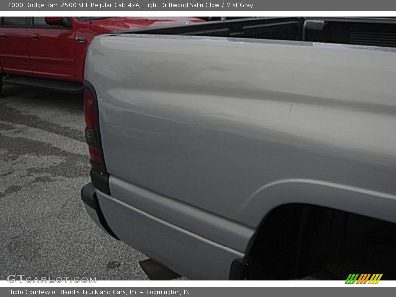 Light Driftwood Satin Glow / Mist Gray 2000 Dodge Ram 2500 SLT Regular Cab 4x4