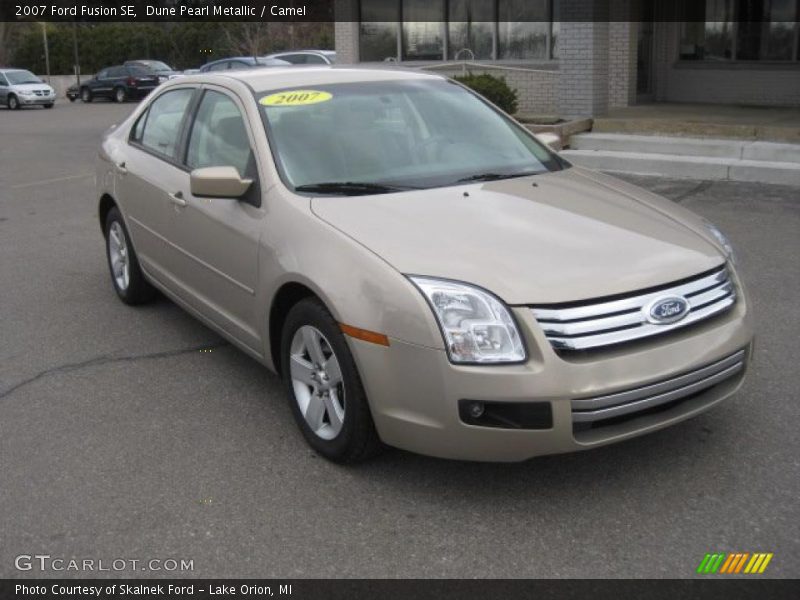 Dune Pearl Metallic / Camel 2007 Ford Fusion SE