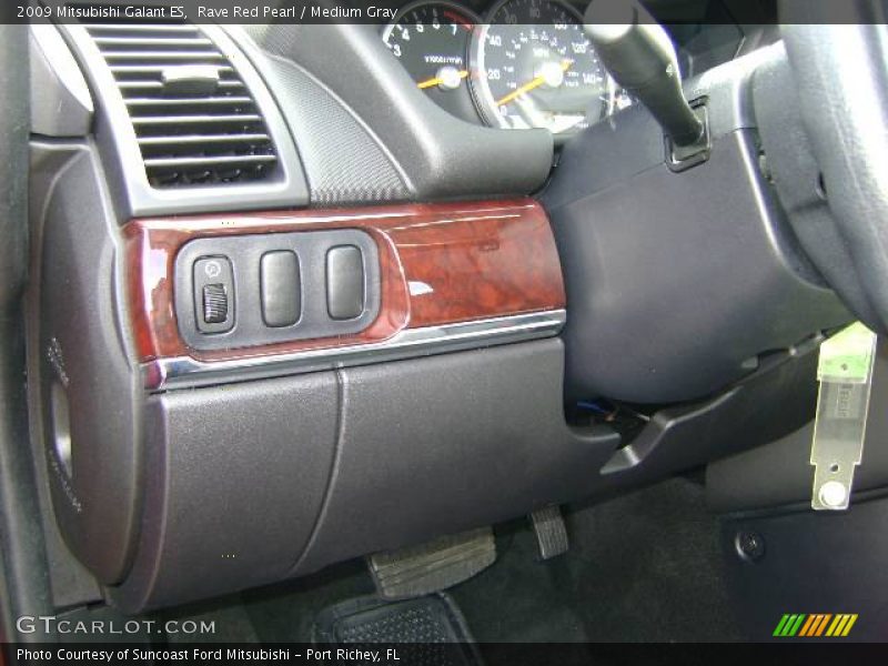Rave Red Pearl / Medium Gray 2009 Mitsubishi Galant ES