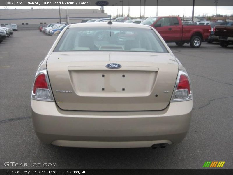 Dune Pearl Metallic / Camel 2007 Ford Fusion SE