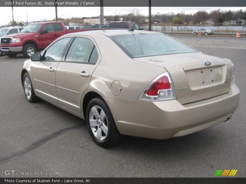 Dune Pearl Metallic / Camel 2007 Ford Fusion SE