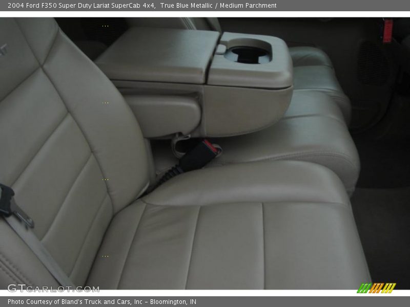 True Blue Metallic / Medium Parchment 2004 Ford F350 Super Duty Lariat SuperCab 4x4