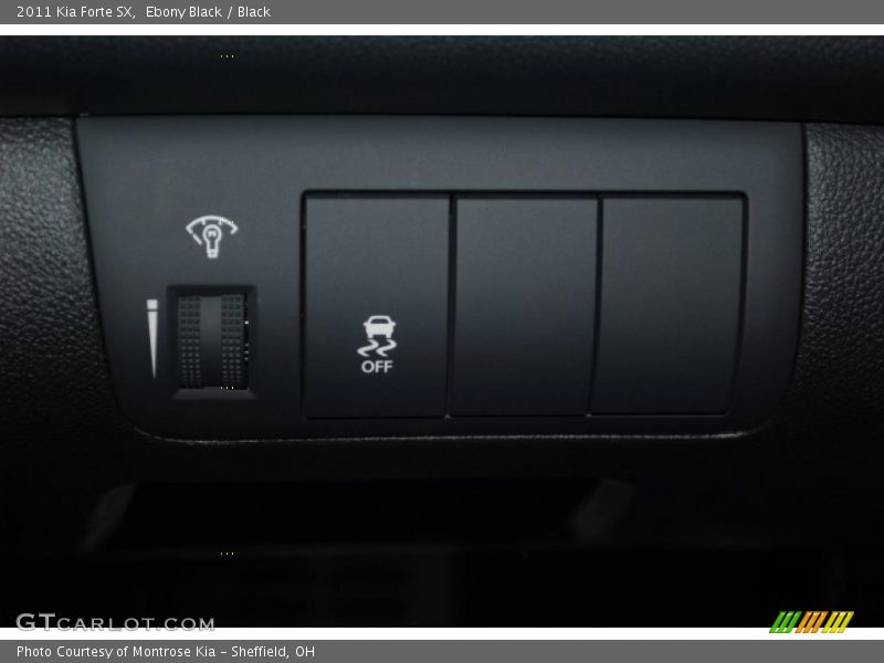 Ebony Black / Black 2011 Kia Forte SX