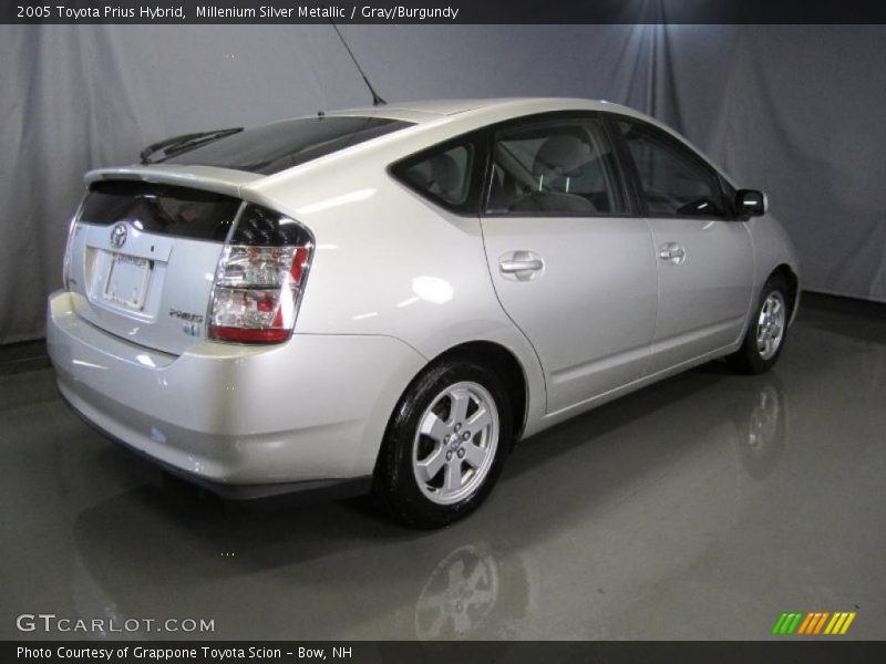 Millenium Silver Metallic / Gray/Burgundy 2005 Toyota Prius Hybrid