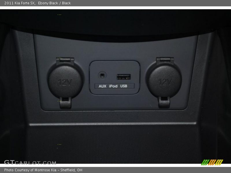 Ebony Black / Black 2011 Kia Forte SX