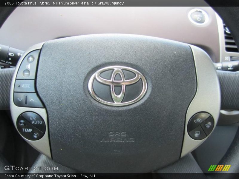 Millenium Silver Metallic / Gray/Burgundy 2005 Toyota Prius Hybrid