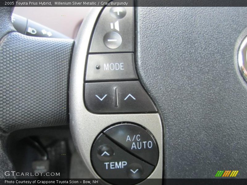 Millenium Silver Metallic / Gray/Burgundy 2005 Toyota Prius Hybrid