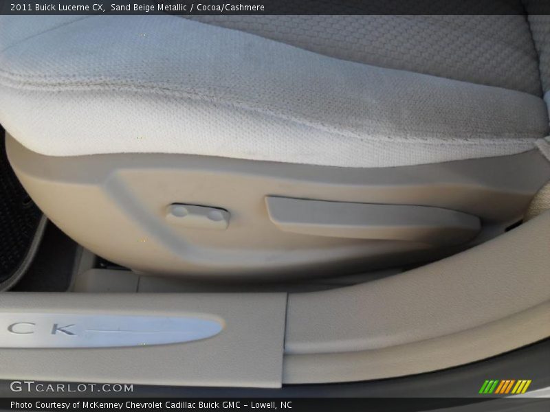 Sand Beige Metallic / Cocoa/Cashmere 2011 Buick Lucerne CX