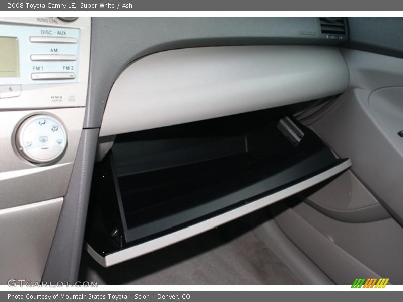 Super White / Ash 2008 Toyota Camry LE