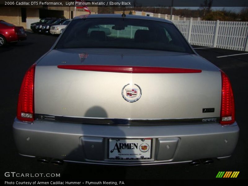 Light Platinum Metallic / Ebony Black 2006 Cadillac DTS Performance