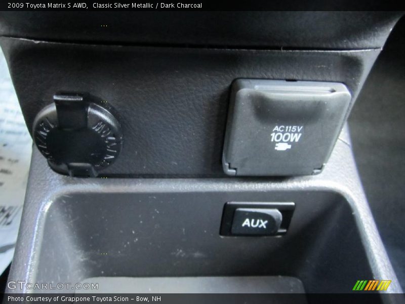 Classic Silver Metallic / Dark Charcoal 2009 Toyota Matrix S AWD