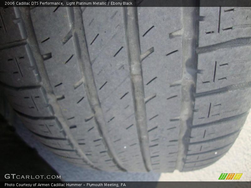 Light Platinum Metallic / Ebony Black 2006 Cadillac DTS Performance