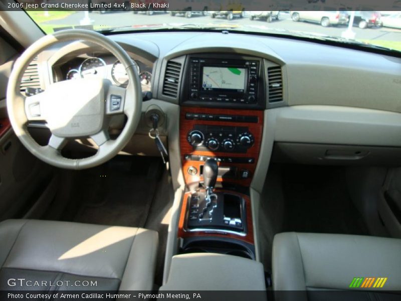 Black / Khaki 2006 Jeep Grand Cherokee Limited 4x4