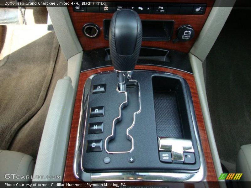  2006 Grand Cherokee Limited 4x4 5 Speed Automatic Shifter